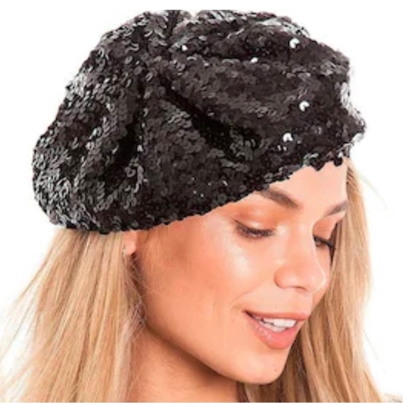 Accessories - Elegant Black Sequin Beret